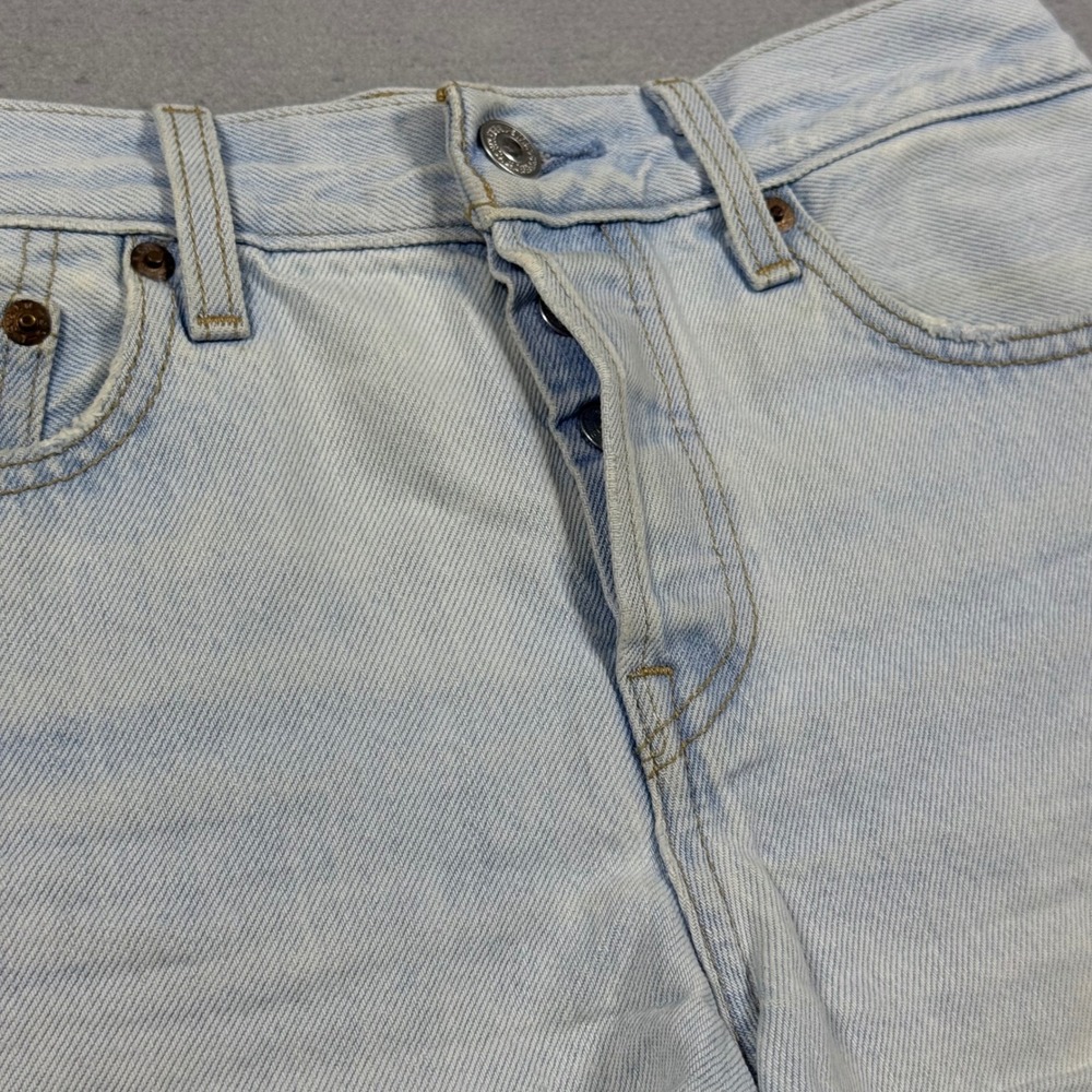 Levis Wedgie Short Light Wash High Waisted Frayed Raw Hem Denim Shorts 25